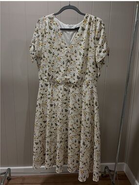 R&K women’s yellow dress